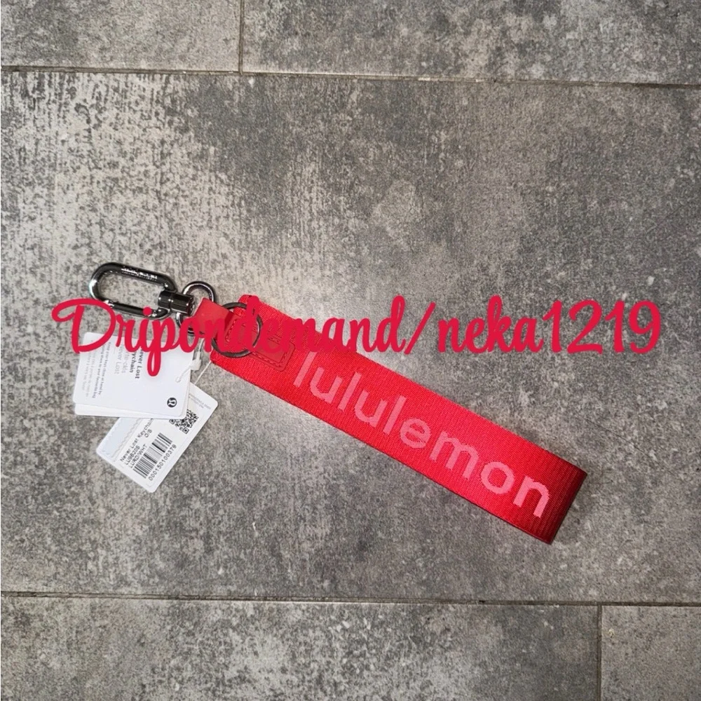 Lululemon Never Lost Keychain- Lulu Red/White